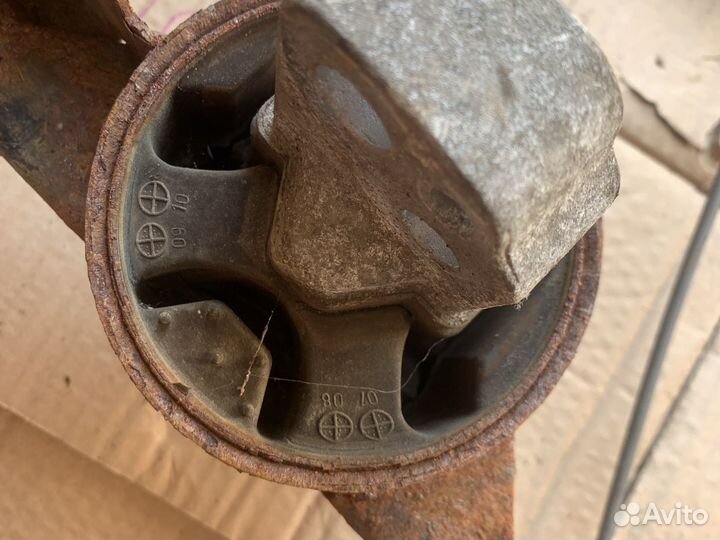 Подушка АКПП kia rio 2