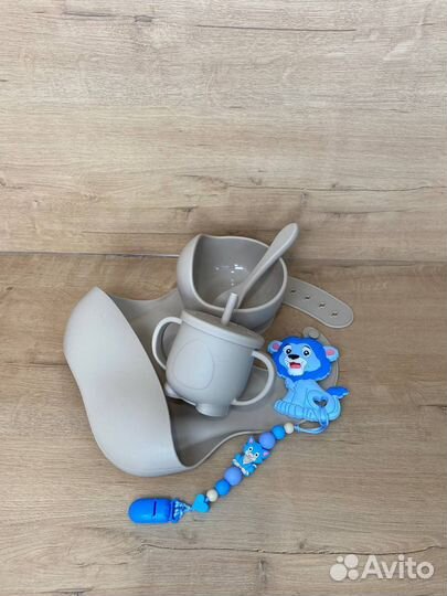 Силиконовая детская посуда