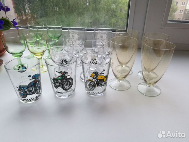 Стаканы, фужеры, салатники