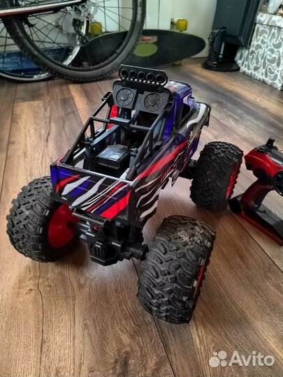 Монстртрак на радиоуправлении