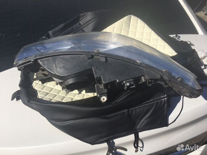 Фара правая с дефектами Ситроен С4B7,B73