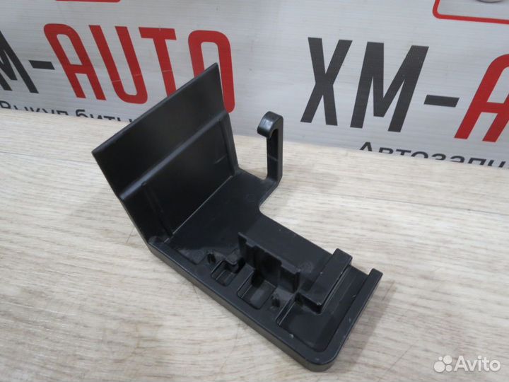 Крышка аккумулятора BMW 3 G20