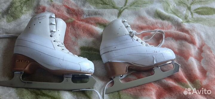Коньки фигурные edea overture 215
