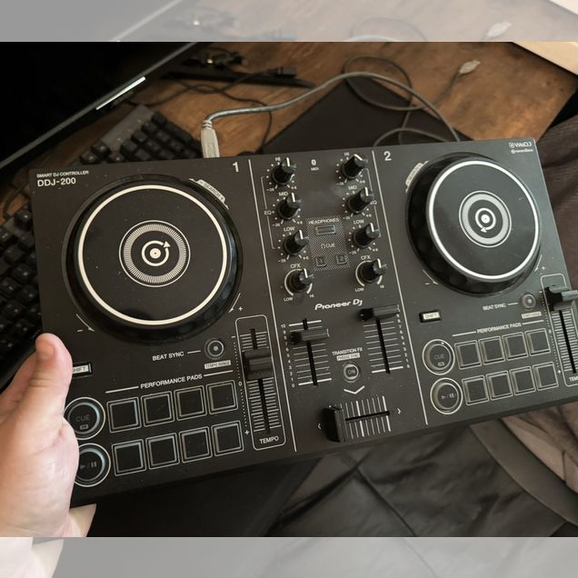 Pioneer ddj 200