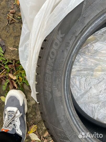 Hankook Winter I'Pike RS2 W429 215/95 R17