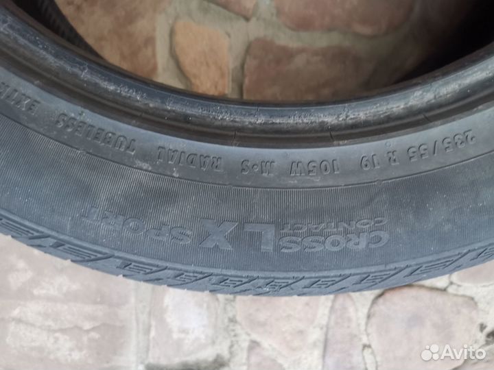 Continental ContiCrossContact LX 235/55 R19