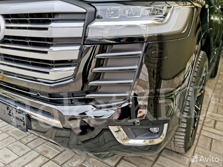 Рестайлинг Toyota Land Cruiser 200 стиль 300