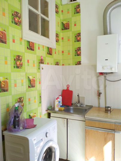 Комната 18 м² в 3-к., 2/2 эт.