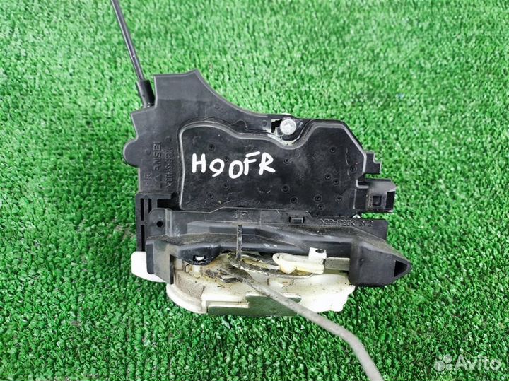 Замок двери передней правой Mitsubishi Lancer 9 2