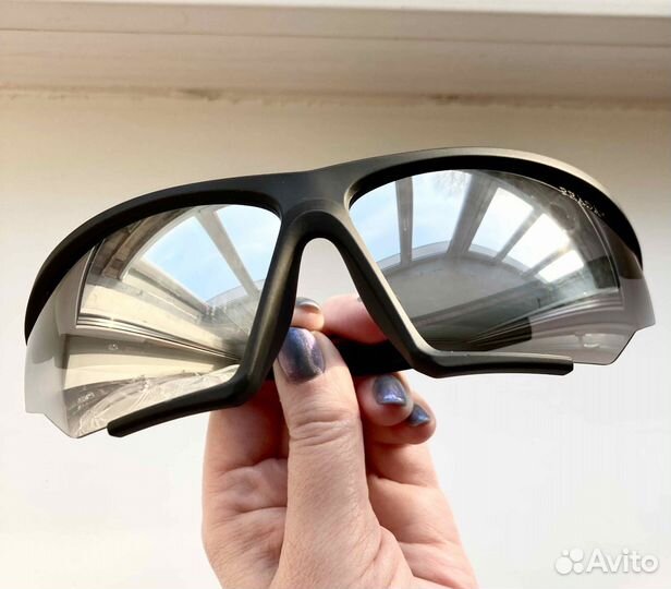 Спортивные очки зеркальные солнцезащитные