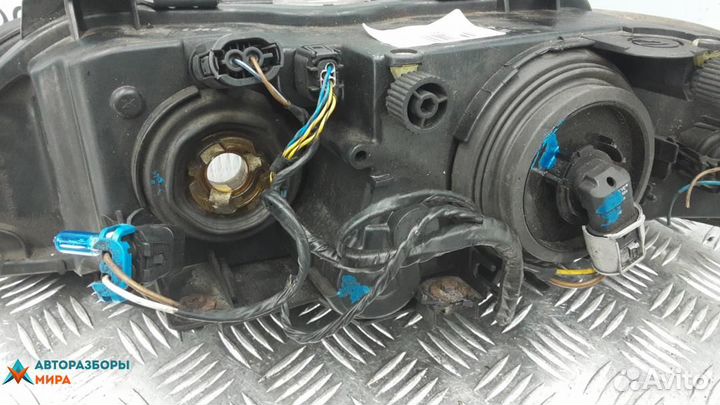 Фара правая BMW 5 E39 2000 6912429