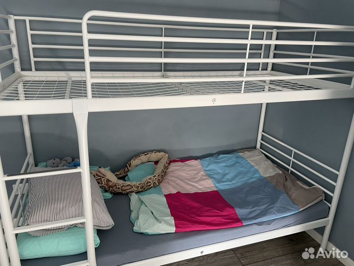 Двухъярусная кровать IKEA