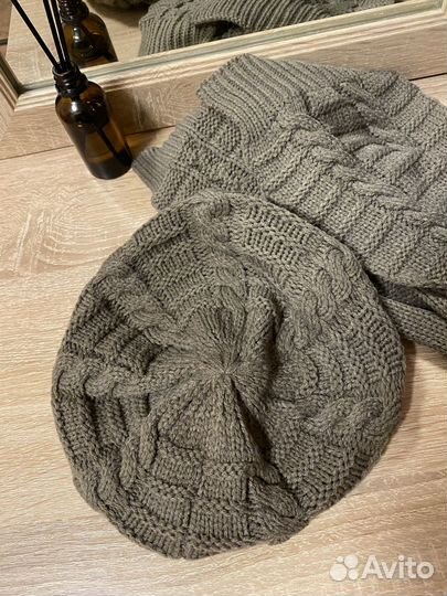 Комплект шапка и шарф женский