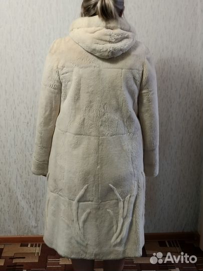 Шуба женская натуральная- бобёр