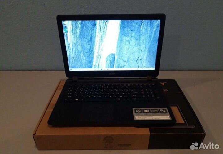 Ноутбуки с витрин, закрытых офисов и не только