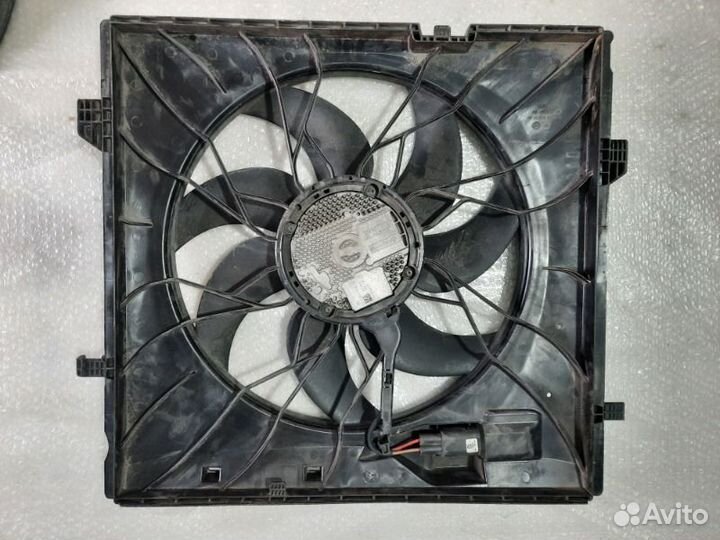 Диффузор радиатора Mercedes-Benz Gle W292