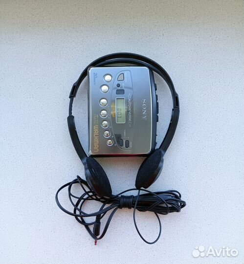Плеер кассетный Sony walkman wm-fx453 и наушники