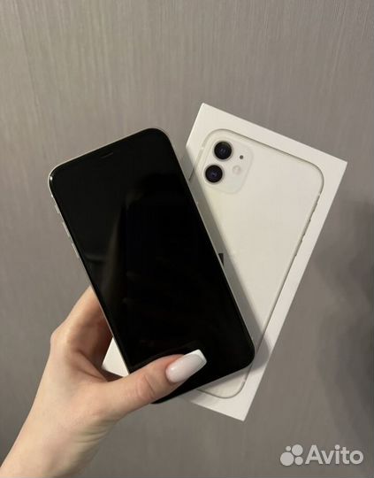 iPhone 11, 128 ГБ
