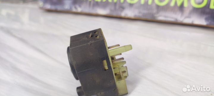 Блок управления зеркалами Audi 80 B4