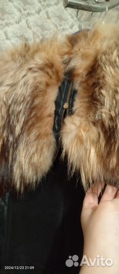 Куртка зимняя женская 44 46 размер бу