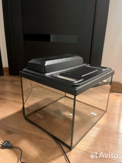 Новый аквариум и террариум