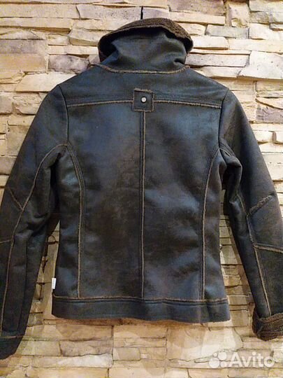 Куртка из искусственной замши