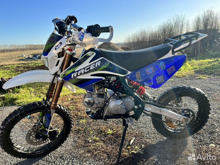 Продам мотоцик racer RC 125-PE