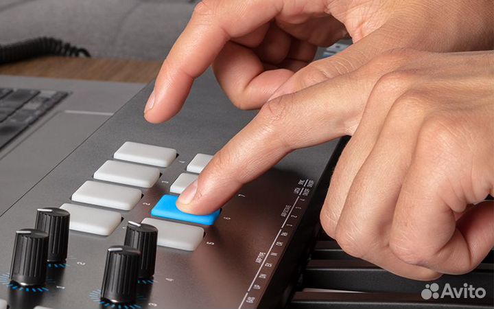 Midi-клавиатура Alesis V49mkii