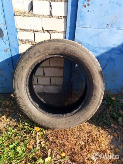 Maxxis MA-SUV Presa Spike 225/60 R17