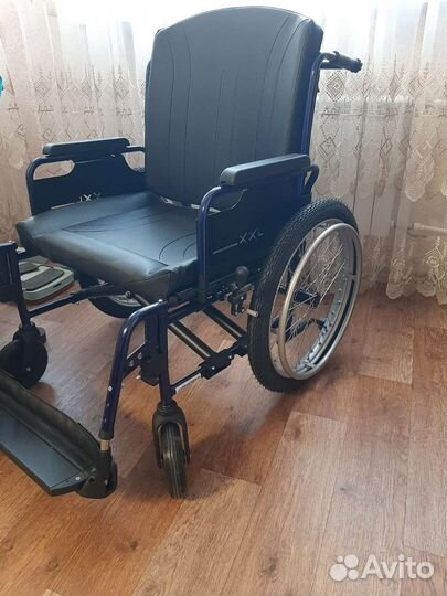 Инвалидная коляска новая в упаковке