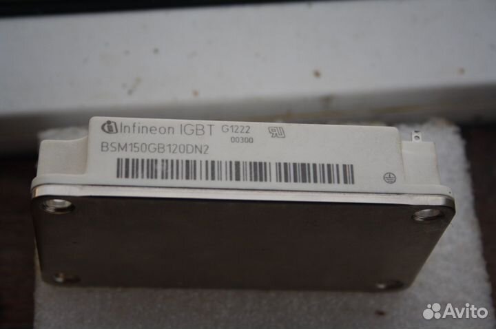 BSM150GB120DN2 Модуль силовой Infineon Technologi