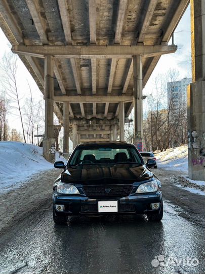 Toyota Altezza 2.0 AT, 1999, 300 000 км