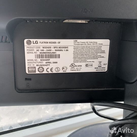 Широкоформатный монитор LG Flatron W224S-SF