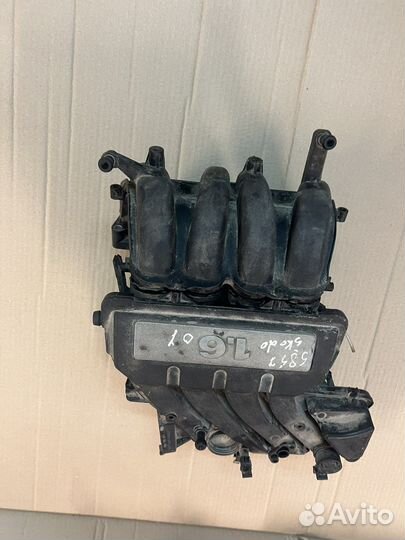 Коллектор впускной 1.6BSE Skoda Oktavia A5