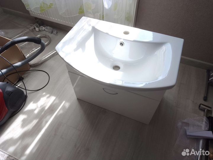 Тумба для ванной подвесная