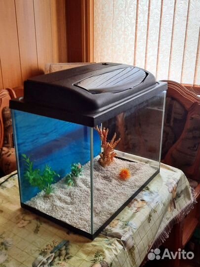 Аквариум aquaei 60л с крышкой и освещением