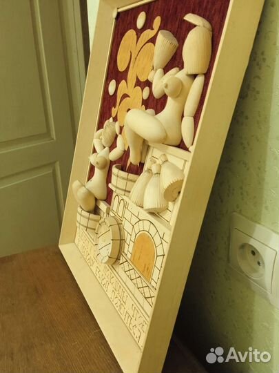 Панно резное из дерева 