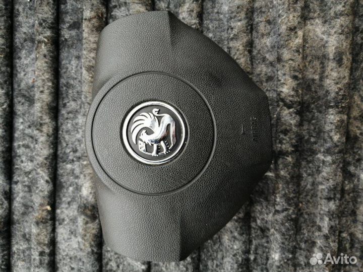 Аирбаг на руль Opel Astra L48 Z16XER 2007