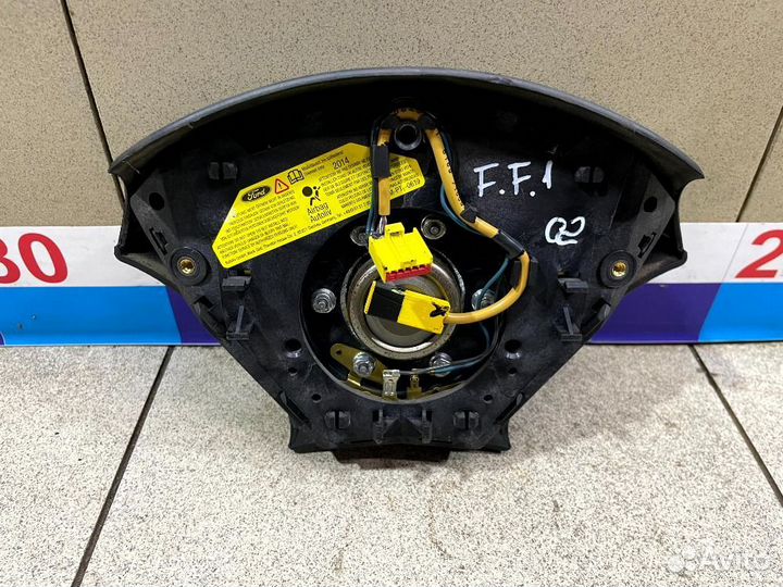 Подушка безопасности в руль Ford Focus I