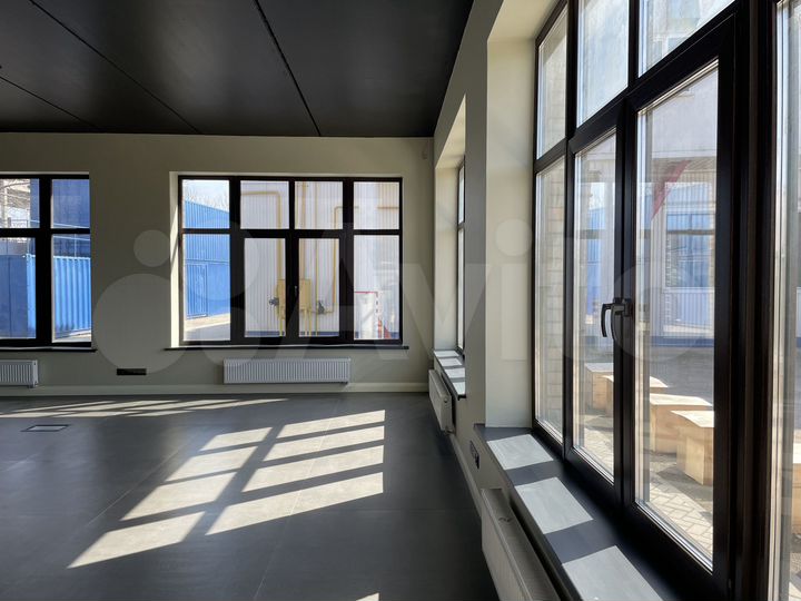 Офис, 267.6 м²