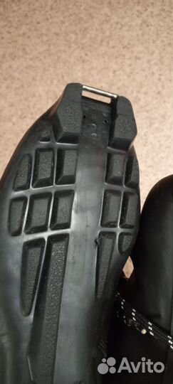 Лыжные ботинки 42 размер