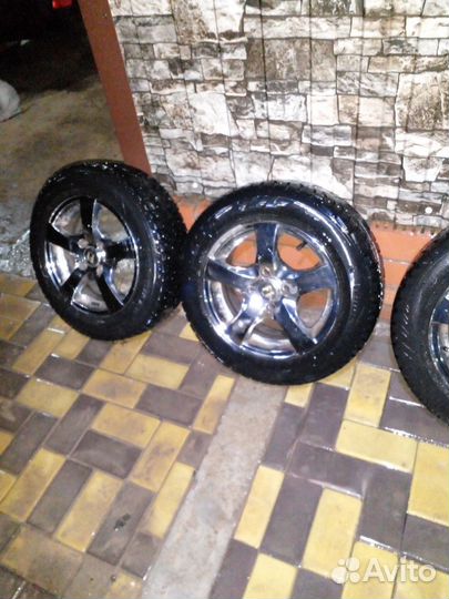 Колеса зимние 175 65 r14