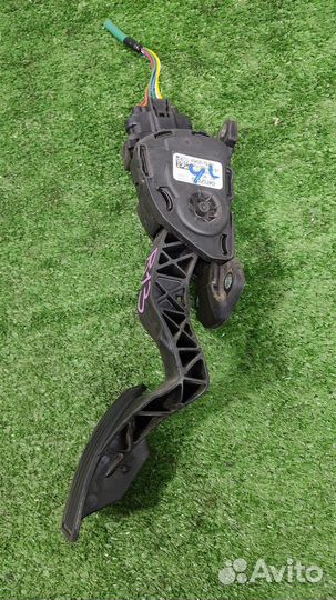 Педаль газа электронная Suzuki SX4 2008