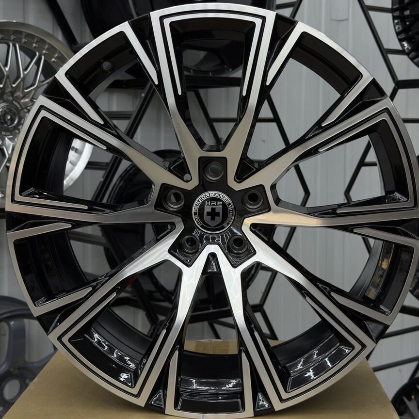 Литые диски Powcan 8.5×R20 5×114.3