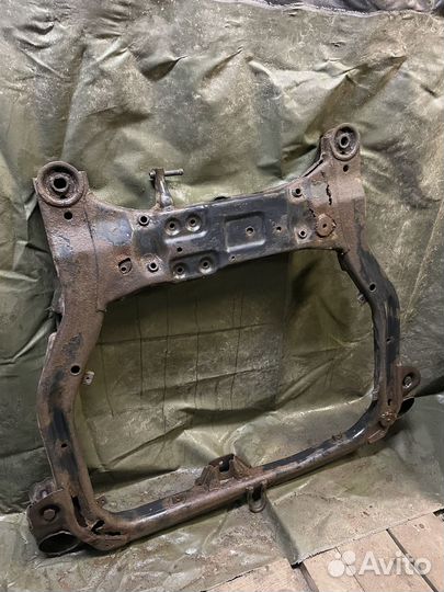 Подрамник kia ceed 1