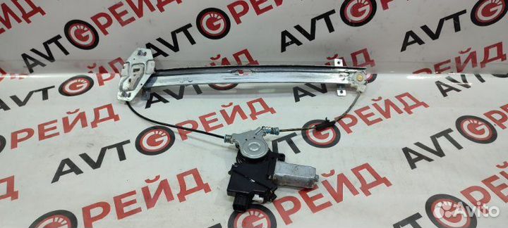 Стеклоподъемный механизм передний правый Honda