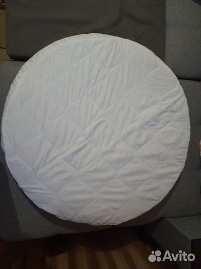 Матрас в круглую кроватку