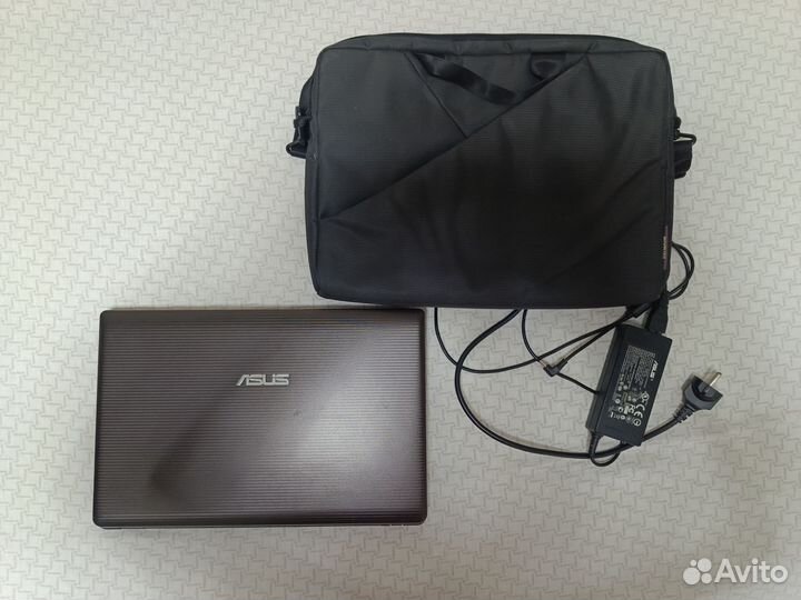 Ноутбук Asus k55v
