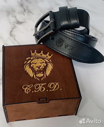 Ремень мужской с гравировкой, кожаный