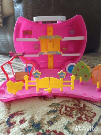 Кукольный домик чемодан